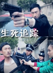 尽管北京当日阴有雷阵雨，依然难当毕业生们的拍摄热情。